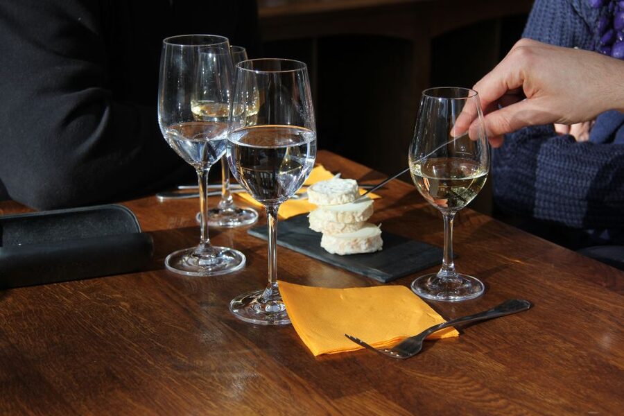 Paris: Wine and Cheese Tasting - Key points to know before booking