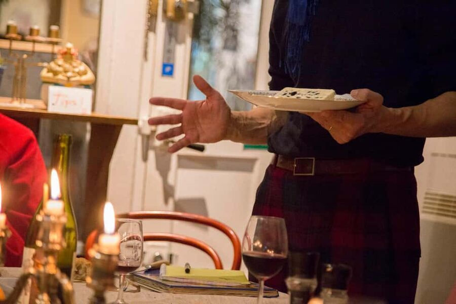 Paris: Wine and Cheese Tasting with a Chef Sommelier - What you can learn from Chef Sommelier Alex