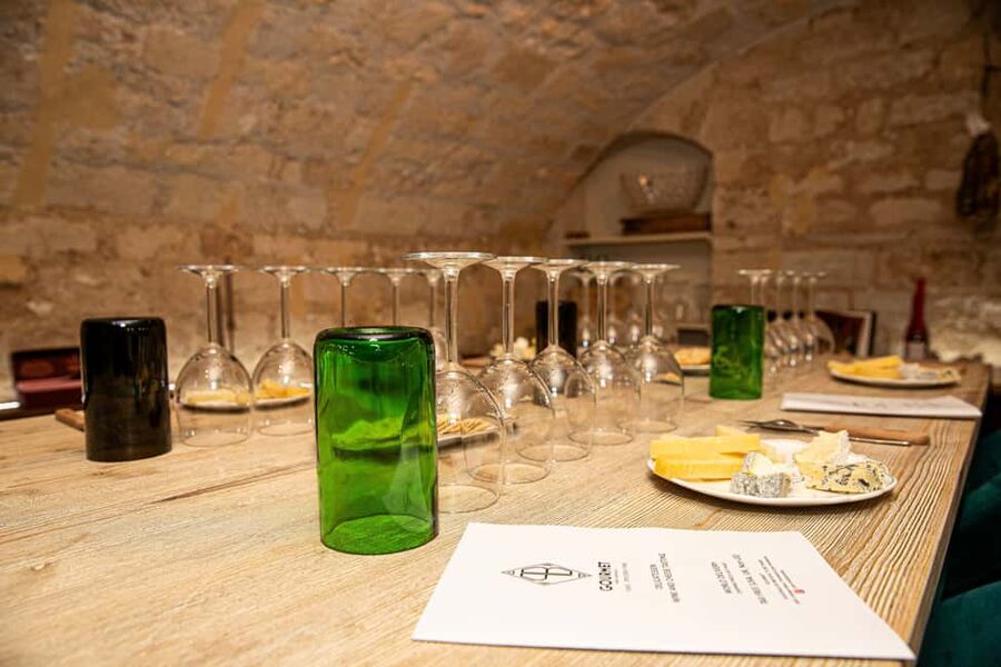 Paris: Wine & Cheese Tasting Master Class Near Eiffel Tower - The Gourmet shop adds practical value