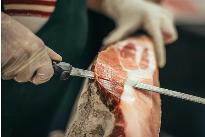 Parma Delights Tour: Parmigiano, Prosciutto & Balsamico - Timing, transport, and comfort