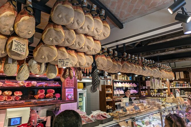 Parma Food Tour with Sightseeing and Parmesan Tasting - A sweet stop at Pasticceria Giacomazzi