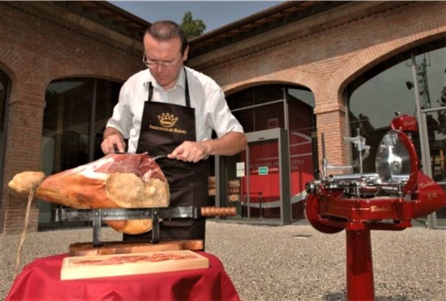 Parma: Parmigiano Production and Parma Ham Tour & Tasting - Key points at a glance