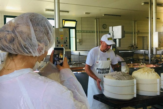 Parmigiano & Balsamic Artisans: In-Depth Private Tour and Tasting - Key points at a glance