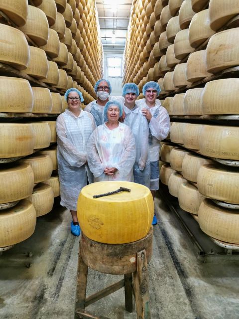 Parmigiano, Parma Prosciutto and Balsamic - Timing, transport, and the amount of walking