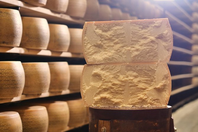Parmigiano-Reggiano Cheese Factory Small group Tour From Parma - Key points at a glance