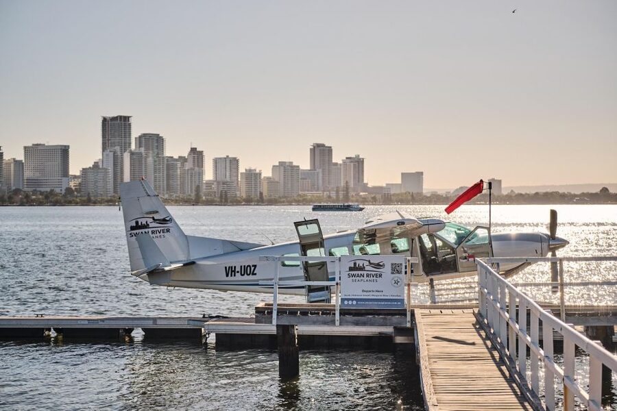 Perth: Scenic Seaplane Tour with Cheese Board & Champagne - From Kings Park to Cottesloe Beach