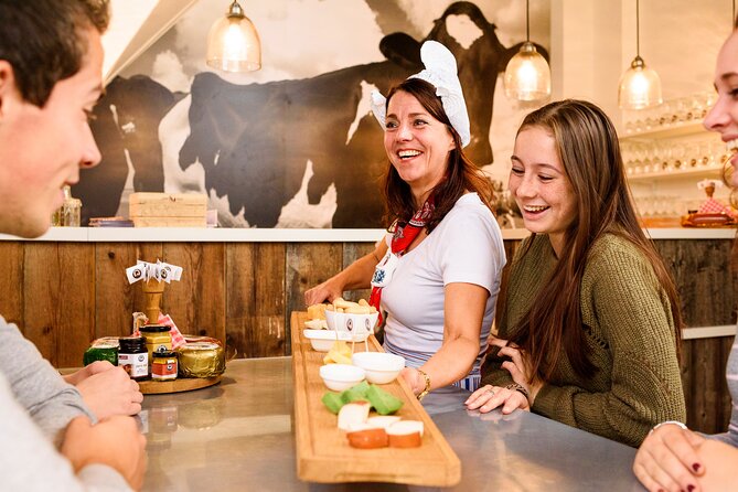 Premium Cheese Tasting with Wine and Beer Pairing - What makes the one-hour format work