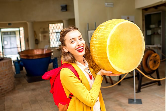 Private Day Tour & Lunch: Parmesan, Wine, and Vinegar Tasting - Why this food tour works so well from Bologna