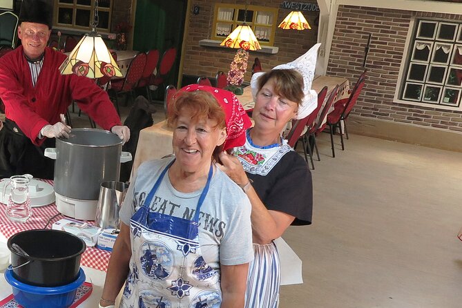 Private Farmhouse Cheesemaking Workshop - Cheese, fruit wine, and Dutch biscuits