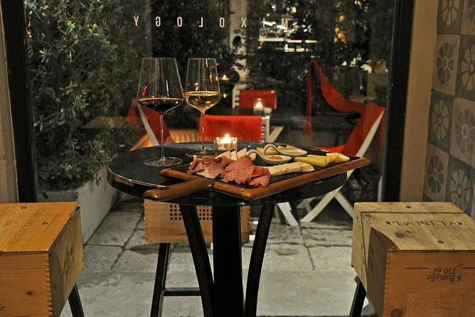 Private Sicilian Wine & Cheese Tasting - Private format and group size