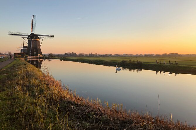 Private tour from Amsterdam, windmills, clogs & cheese.. - What the guides add to the day