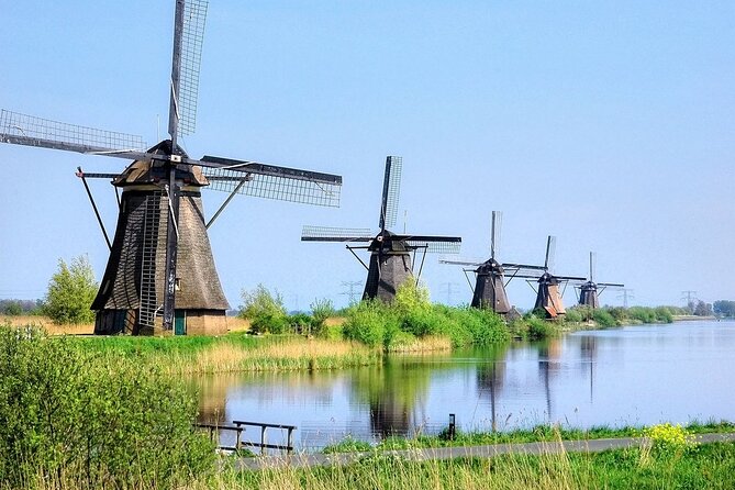 Private tour from Rotterdam to Windmills of Kinderdijk & Gouda Cheese Experience - Why Kinderdijk is the right first stop
