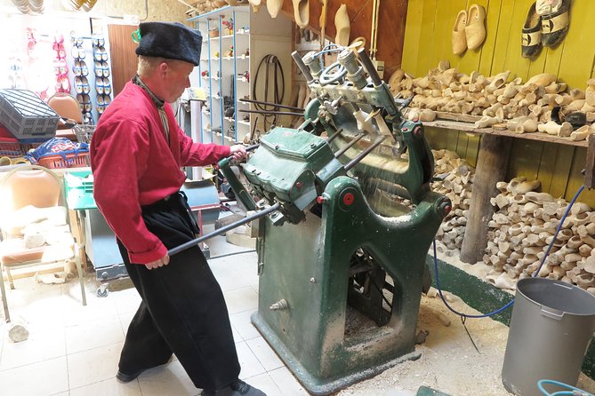Private Tour of Simonehoeve Cheese Farm and Clog Factory - Who will enjoy this experience most