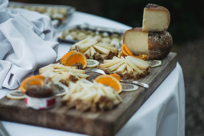 Private Tour: Pienza and Montalcino Organic Cheese and Wine Tour - What the $840.98 group price really means