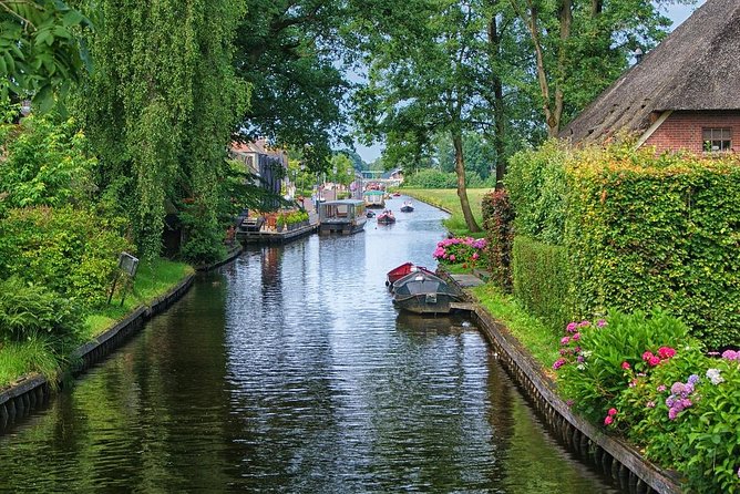 Private tour to Giethoorn, the Windmills, Cheese from Amsterdam - The schedule and its limits