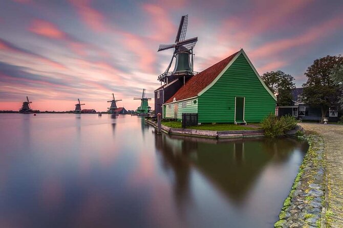 Private Zaanse Schans & Volendam Tour: Windmills, Cheese & Clogs - How to get the best day