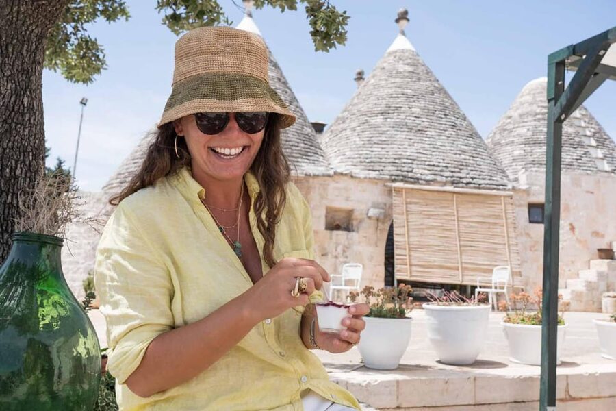 Puglia: Masseria Seppunisi Tour, Cheese, Burrata Tasting - Making mozzarella or burrata with your own hands