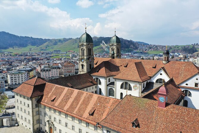 Rapperswil, Cheese, and Lindt Home of Chocolate from Zurich - Why this Zurich day trip works