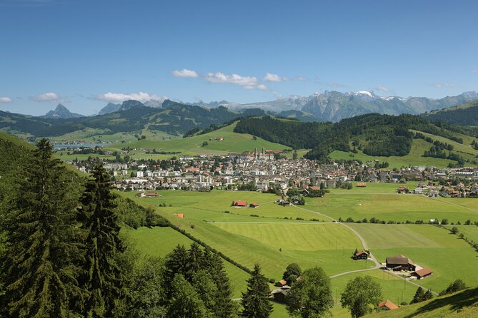 Rapperswil, Cheese, and Lindt Home of Chocolate from Zurich - Lindt Home of Chocolate in Kilchberg