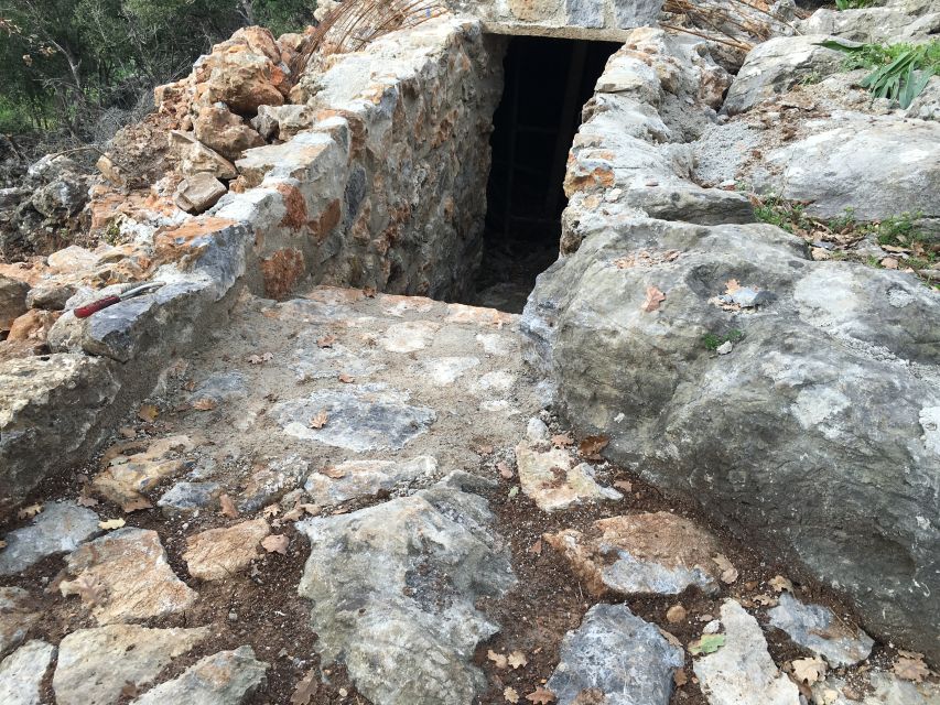 Rethymno 4x4 Safari: Tastes & Farm Experience - The high viewpoint and a real shepherd’s mitato