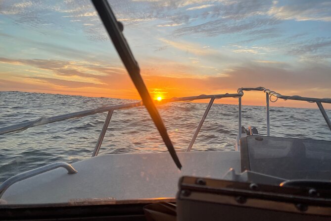 Romantic Wine and Cheese Boat Tower Cruise - Who will enjoy this private cruise most?