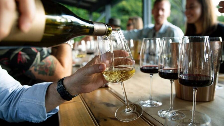 Santiago de Compostela: Cheese and Wine Tasting Experience - A few practical ways to get more from it