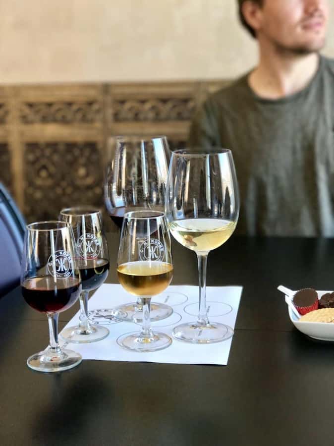 Seattle: Wine, Cheese and Chocolate Pairing Tour - Pike Place Market adds a Seattle food stop