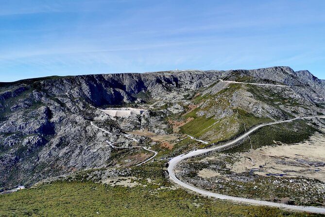 Serra da Estrela - Half-day off-road tour with cheese tasting - The cheese tasting adds more than a snack