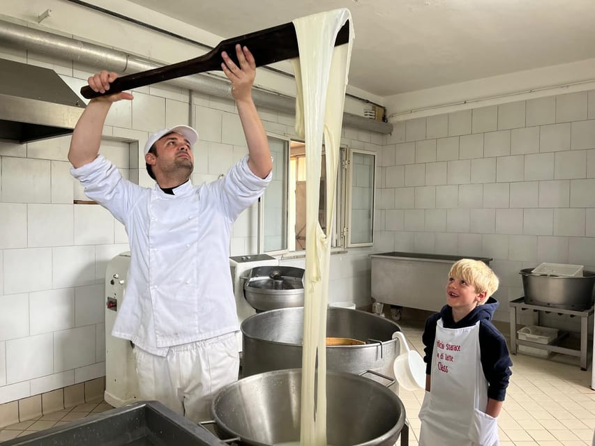 Sorrento Coast Mozzarella Tasting & Cheese Making Experience - Fiordilatte: The First Hands-On Lesson