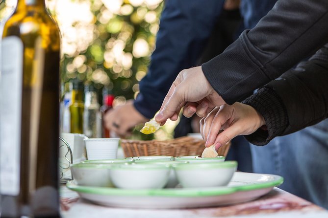 Sorrento Farm by Tuk Tuk: Cheese, Limoncello & Hands-On Pizza - Seeing fresh cheese made by hand