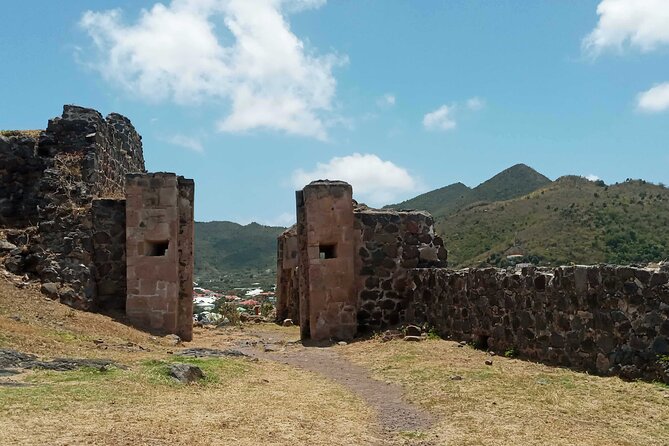 St.Martin-St.Maarten: Small Group, History & Cheese Tasting Tour - French cheese and wine in Marigot