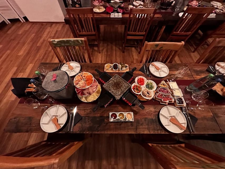 Stuttgart: Raclette Evening - A winter evening by the Neckar
