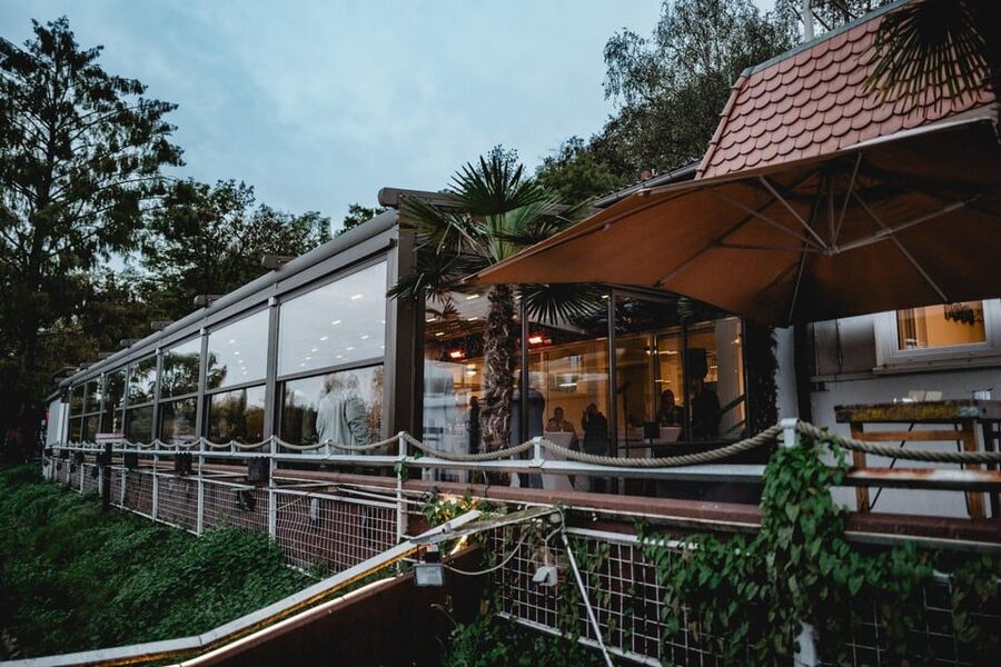 Stuttgart: Raclette Evening - Inside Riverhouse, the setting does much of the work