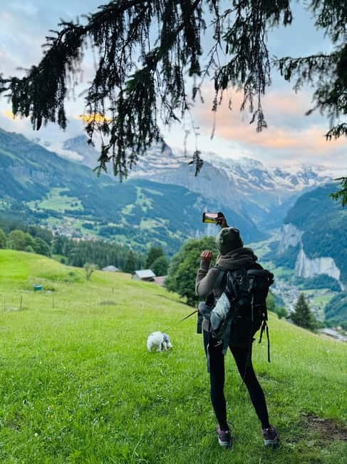 Sunset Hike with Cheese Fondue in Wengen - Three Swiss chocolates after dinner