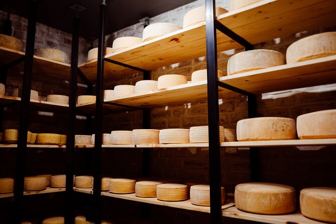 Swiss Cheese Tasting Experience | Basel - Finding Chääs und Schoggi Huus on Binningerstrasse 15