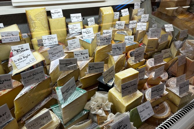 Swiss Cheese Tasting Experience | Basel - What the cheese selection may include