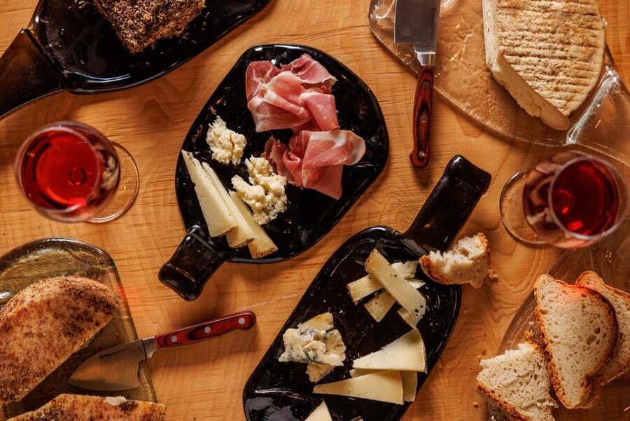 Testaccio: Exclusive tasting of PDO wines, cheeses, and cured meats from Lazio - Finding the Cave in Testaccio