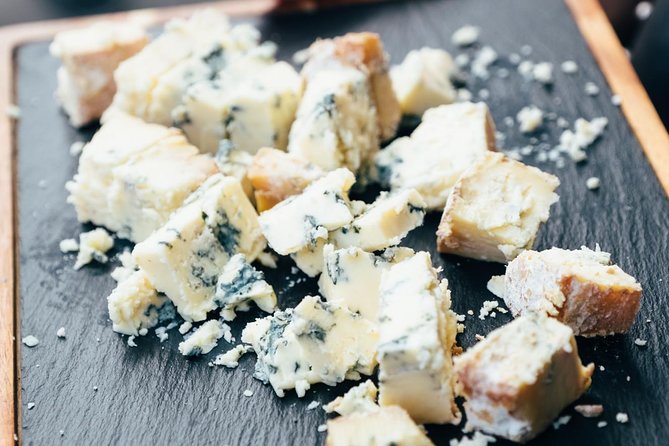 Ultimate London Cheese Crawl : Guided Food Tour - How much walking and standing to expect