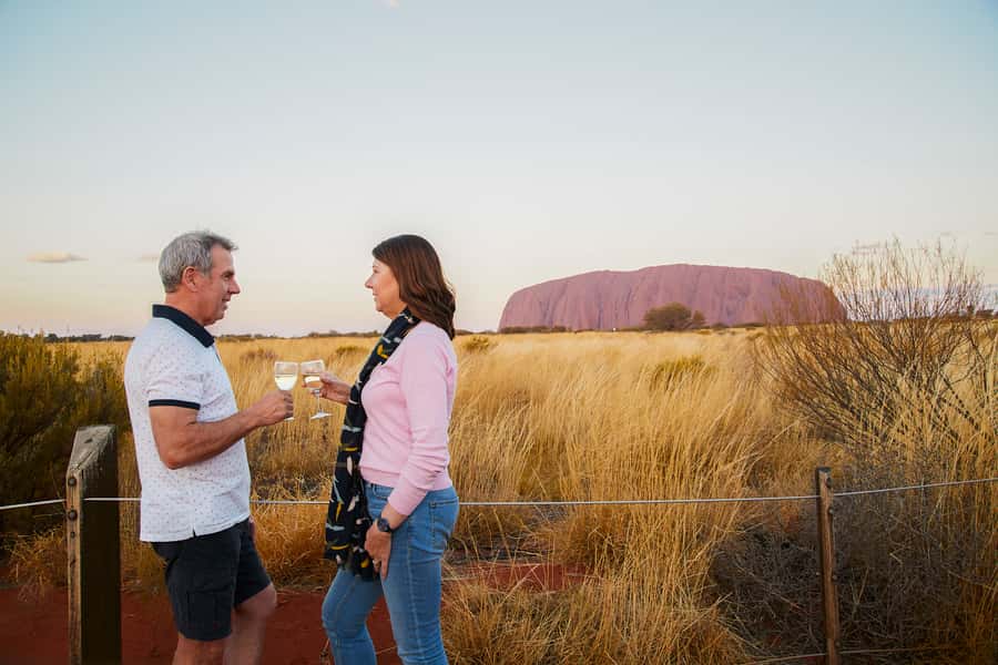 Uluru 1.5-Hour Sunset Tour with Sparkling Wine & Cheeseboard - Who will get the most from this outing?