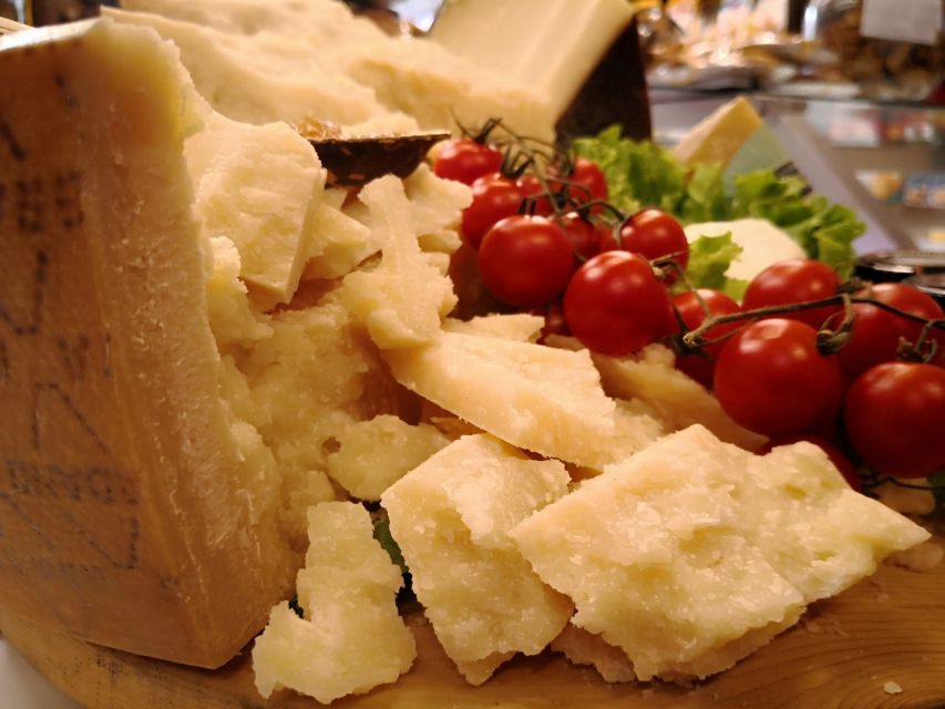 Verona: Cheese Tasting and Pairing - Starting at historic Botteghetta