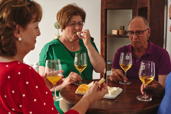 Visit La Antigua Cheese Factory (Cheese Tourism) - The Tasting: Two Varieties and Plenty to Discuss