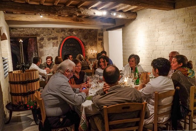 Winery tour and wine, cheese & charcuterie tasting - Why the family setting matters