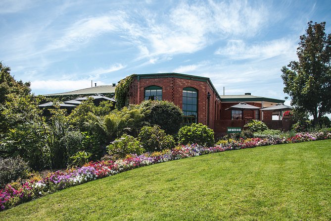 Yarra Valley Premium Tour inc Lunch and Cheese and Wine Pairing at De Bortoli - De Bortoli’s one-hour cheese and wine pairing