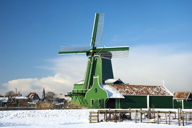 Zaanse Schans and Cheese Tasting Guided Tour from Amsterdam - The clog museum and wooden shoe workshop
