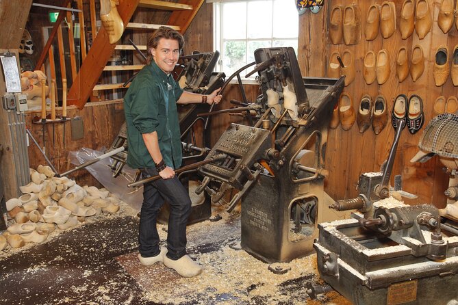 Zaanse Schans and Cheese Tasting Guided Tour from Amsterdam - Cheese tasting at Catharina Hoeve