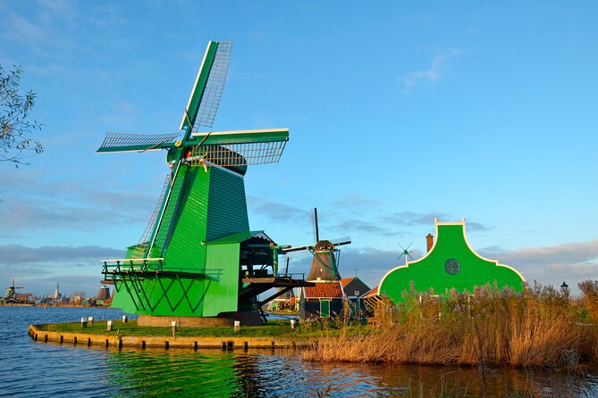 Zaanse Schans Windmills, Cheese and Volendam Tour from Amsterdam - Volendam: harbor views and a compact old-town walk