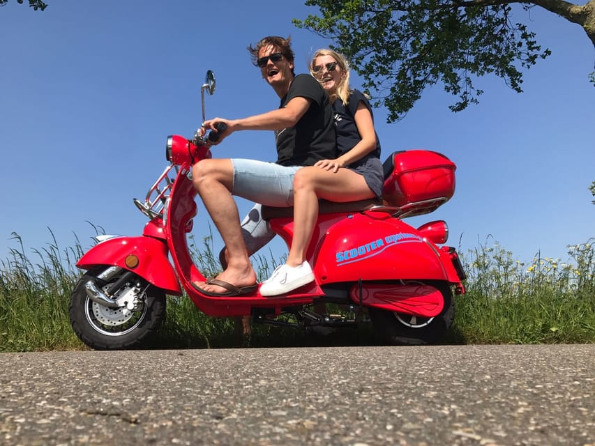 Zaanse Schans: Windmills, Clogs & Cheese by Electric Scooter - Who will enjoy this best