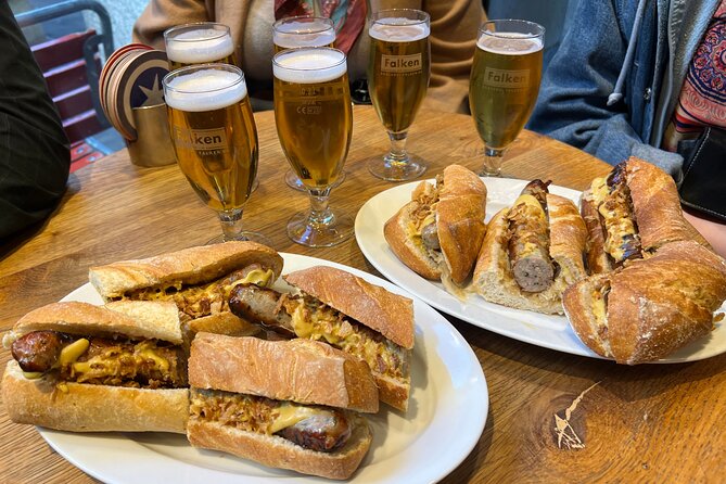 Zurich Food Tour with 10 Local Delicacies, Cheeses & Chocolates - Grossmünster and the food story of religion